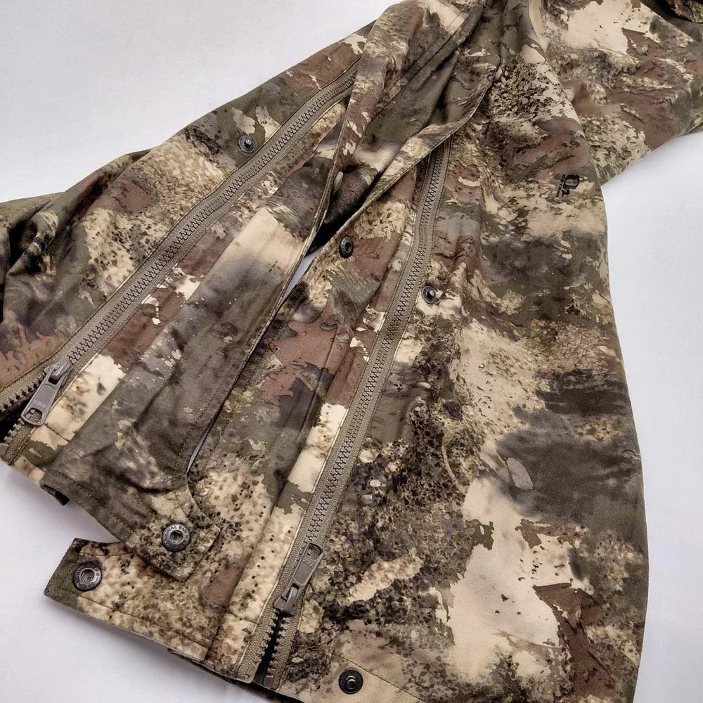 Cabelas Gore-Tex Hunting Pants Mens Medium Camo Waterproof M22PT042/R Camouflage